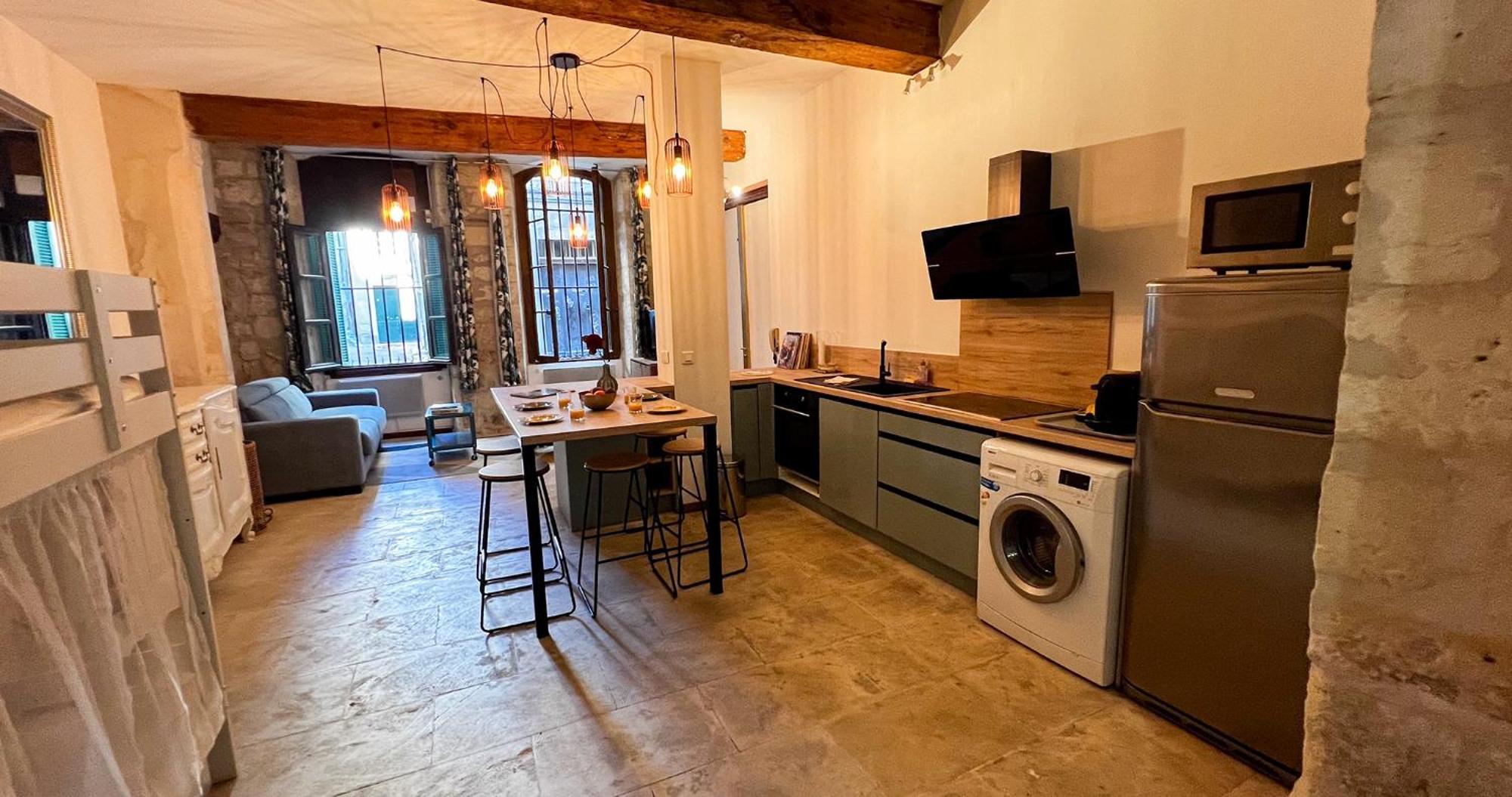 Hypercenter - Wifi - Loft With Character ! Avinhão